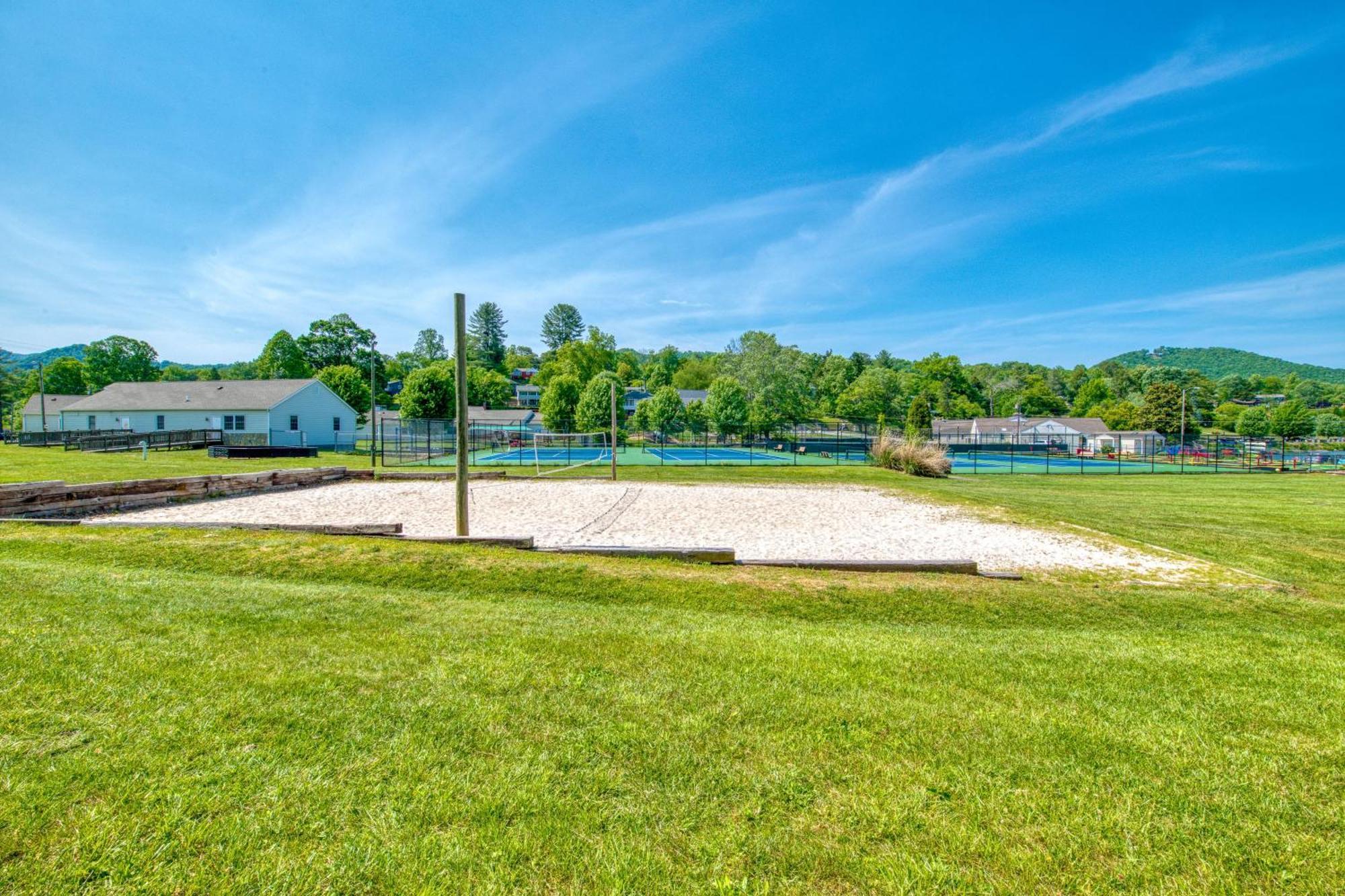 Campground Apts Lake Junaluska Rum bild